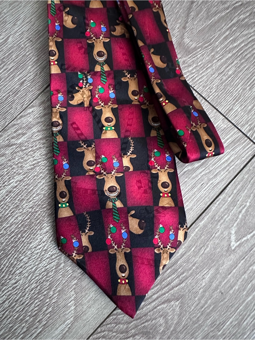 Vintage Festive Silk Red Reindeer Print Men's Tie